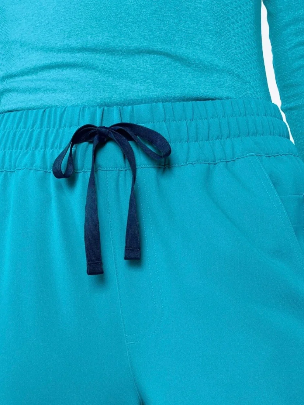 SOLD ON ANOTHER PLATFORM FIGS Uman High Waisted Jogger Scrub Pants Teal M NWT